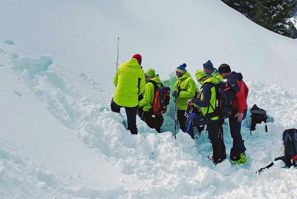 Projekt Fortbildung & Training für Lawinenkommissionen & -experten | LO.LA Alpine Safety Management
