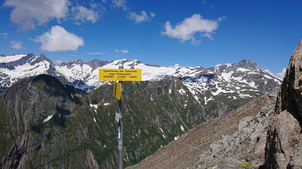 Gesperrt wegen Felssturzgefahr, der Sajathöhenweg/Venedigergruppe war eines der ersten R.A.G.N.A.R.-Projekte, Foto: Walter Würtl